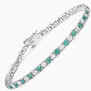 Elegant Silver and Green Bracelet